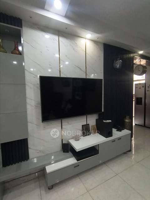 3 BHK Flat In Wall Rock Aishwaryam For Sale  In Sector-16c