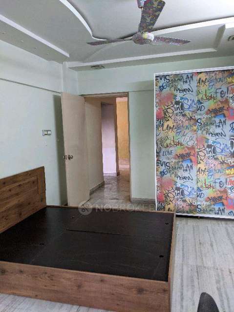 2 BHK Flat In Silver Palm For Sale  In  Vile Parle West