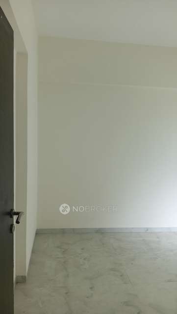 1 BHK Flat In Celestia For Sale  In Mulund East