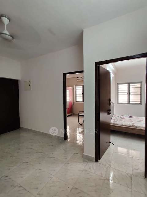 2 BHK Flat In Vgn Platina For Sale  In Ayappakkam, Chennai