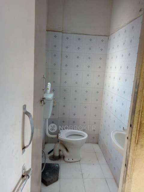 2 BHK Flat In Dhanasampatha For Sale  In Shivane