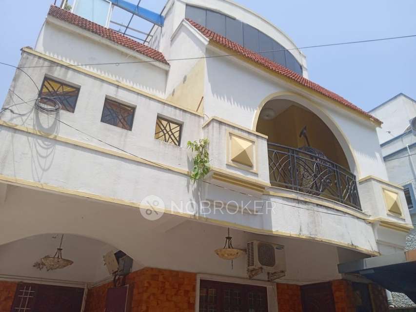 4+ BHK House For Sale  In ,annanagar East