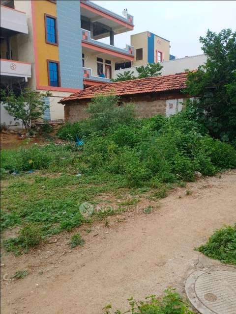 Plot For Sale  In Edulanagulapalle