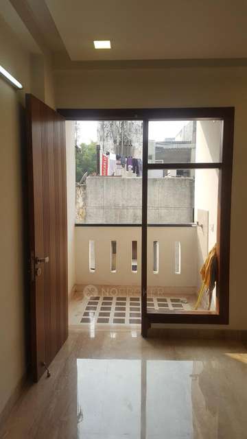 2 BHK Flat In Dayanand Colony, Lajpat Nagar For Sale  In Dayanand Colony