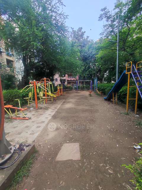 2 BHK Flat In Dayanand Colony, Lajpat Nagar For Sale  In Dayanand Colony