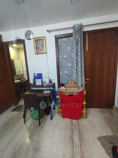 2 BHK Flat In Dayanand Colony, Lajpat Nagar For Sale  In Dayanand Colony