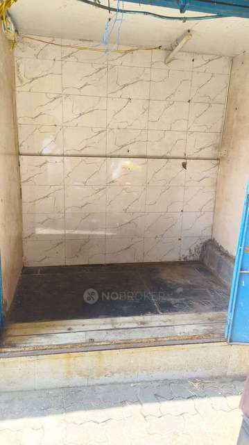 Shop in Tardeo, Mumbai for Rent 