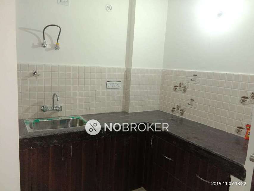 2 BHK Flat In Hightech Homes  For Sale  In Sector 104