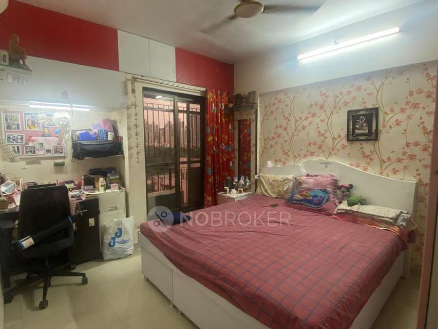 2 BHK Flat In Greeshma Residency Ii For Sale  In Eastern Express Highway