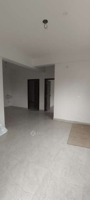 2 BHK Flat In Sai Preeth Tower For Sale  In Yapral