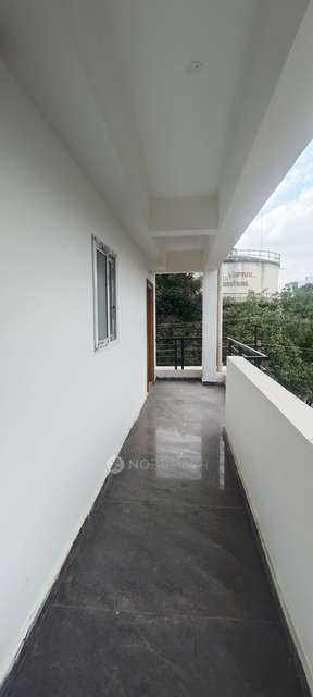 2 BHK Flat In Sai Preeth Tower For Sale  In Yapral