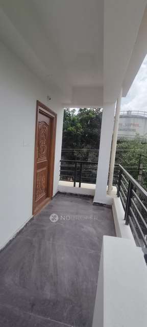 2 BHK Flat In Sai Preeth Tower For Sale  In Yapral