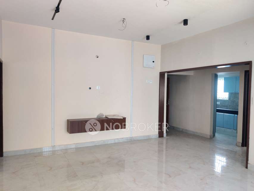 2 BHK Flat In Sree Padmalayam,  For Sale  In Korattur