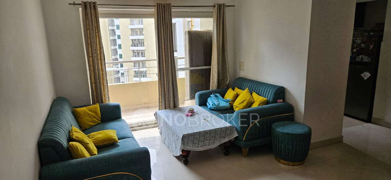 3 BHK Flat In Purvanchal Royal Park For Sale  In Sector-137