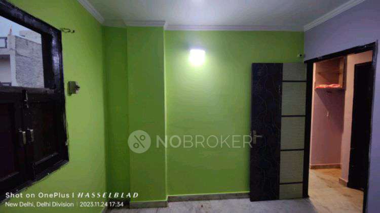 3 BHK Flat In Old Post Office Shahadra For Sale  In Shahdara