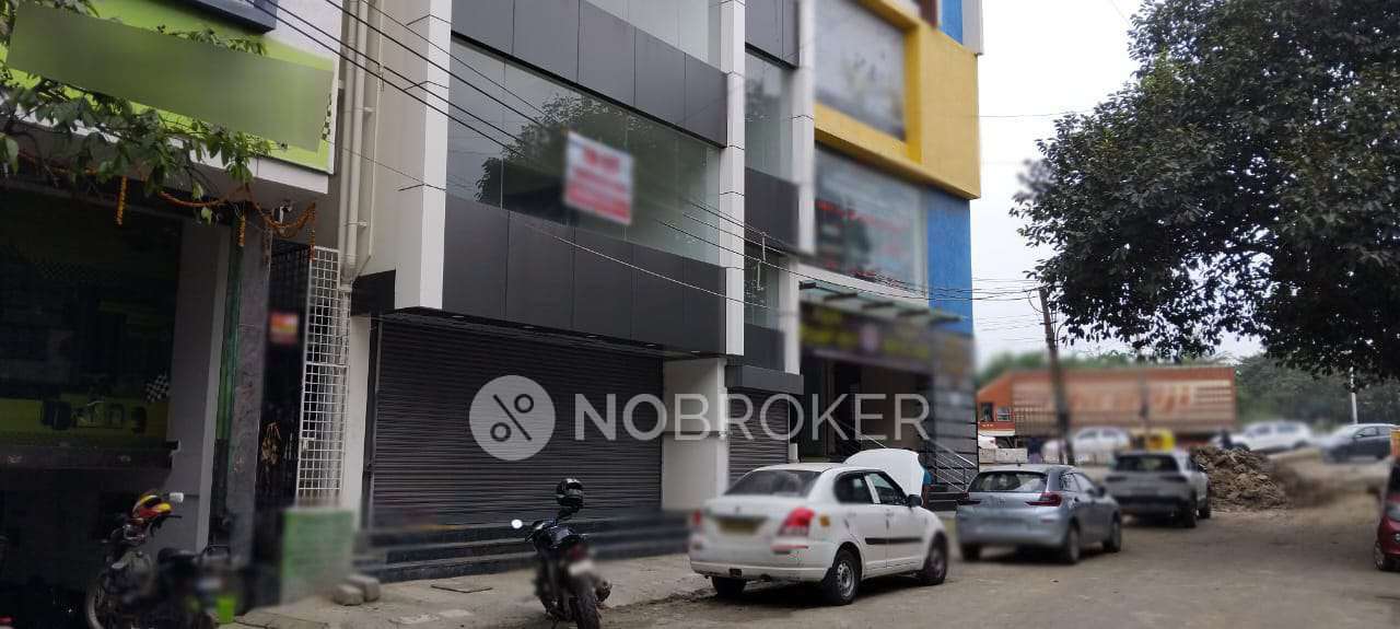 Showroom in Nagavara, Bangalore for Rent 