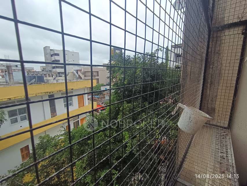 3 BHK Flat For Sale  In Vikas Nagar