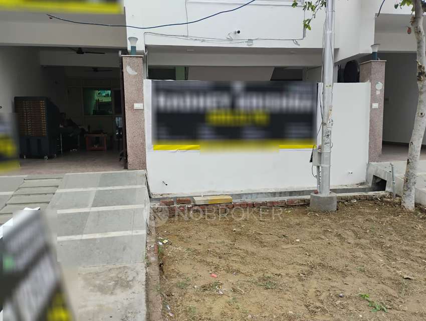 PG for Girls in Sector 70