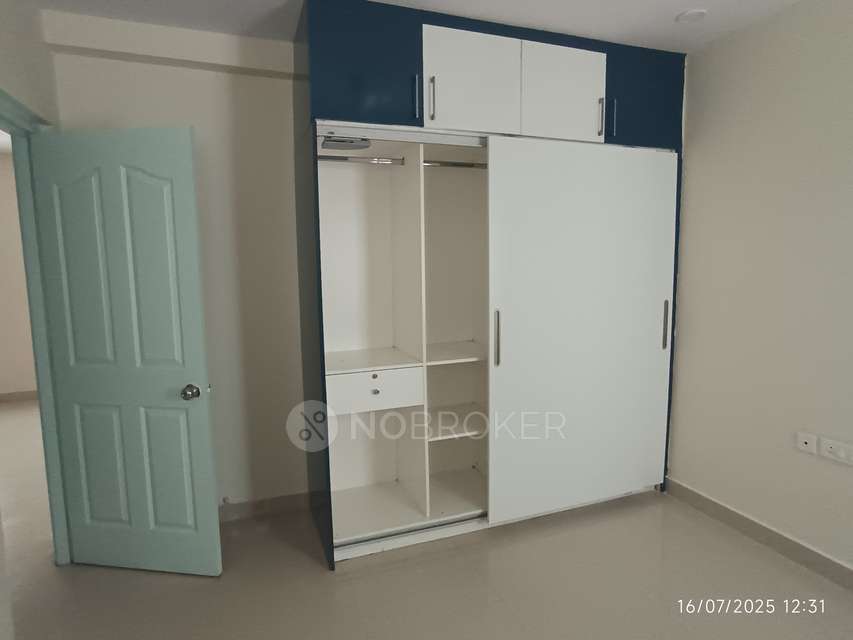 3 BHK Flat In Rnr Fort View Apartments, Upparpally Road For Sale  In Upparpally Road
