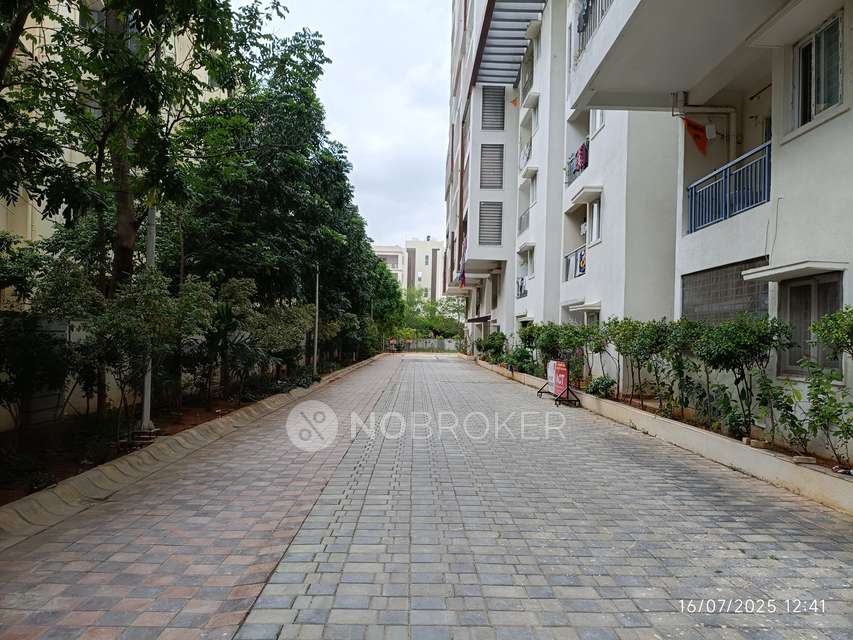 3 BHK Flat In Rnr Fort View Apartments, Upparpally Road For Sale  In Upparpally Road