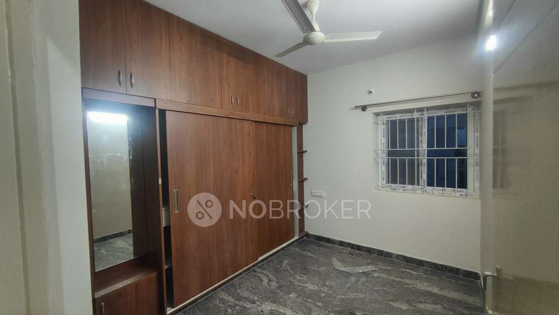 2 BHK Flat In Sri Lakshmi Ganapathi Nilayam for Rent  In Electronic City