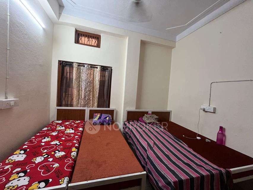 PG for Girls in Kukatpally