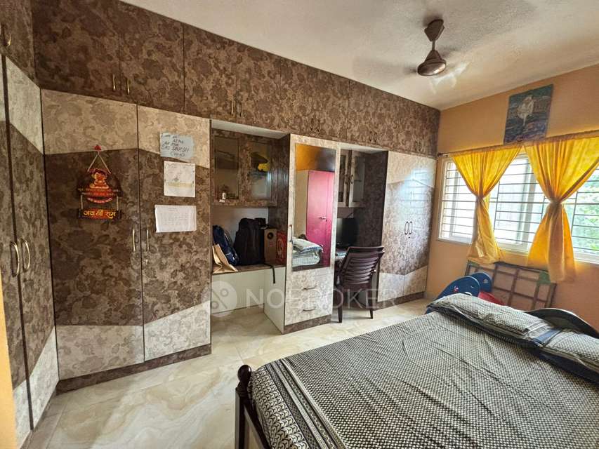 2 BHK Flat In Plaza Bounty Acres For Sale  In Block-4, Boopathy Nagar, Keelkattalai.