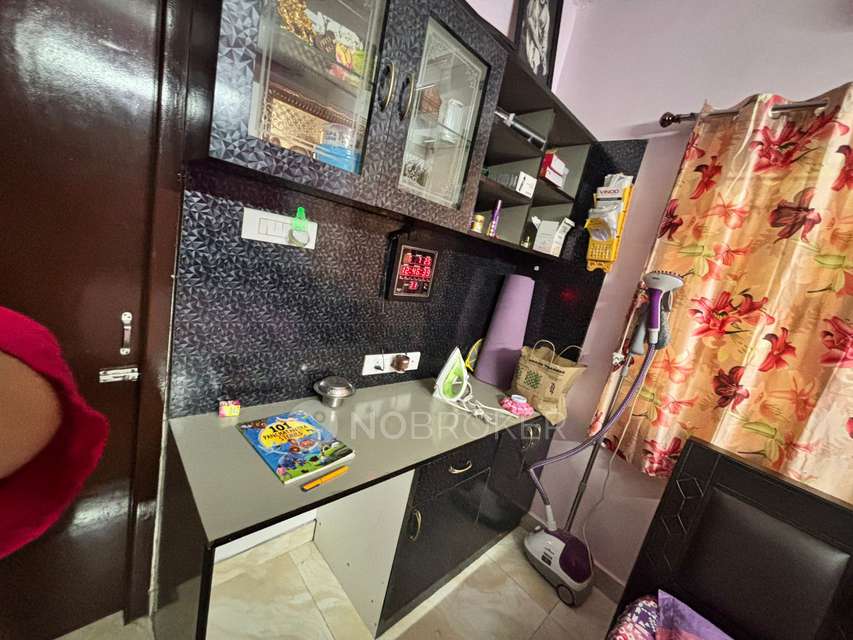 2 BHK Flat In Plaza Bounty Acres For Sale  In Block-4, Boopathy Nagar, Keelkattalai.