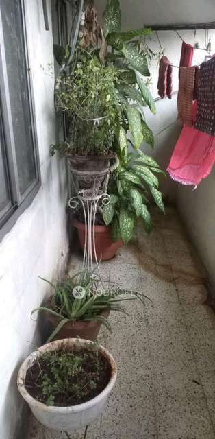 2 BHK Flat In K.k.chambers For Sale  In Nana Peth, Ganesh Peth