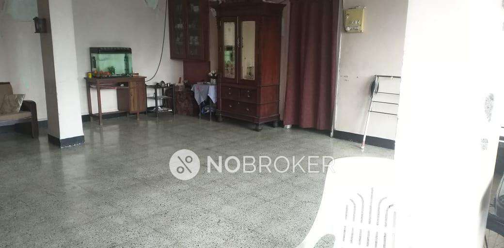 2 BHK Flat In K.k.chambers For Sale  In Nana Peth, Ganesh Peth