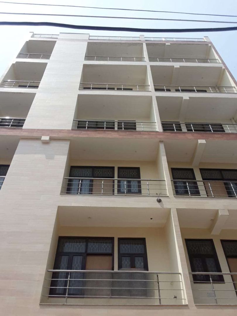 Meenakshi Apartments
