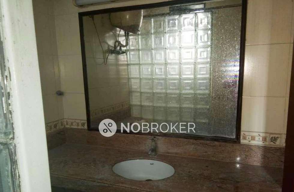 3 BHK Flat In Krsna Apartment For Sale  In Egmore