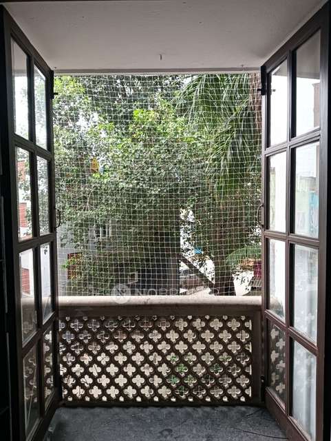 3 BHK Flat In Krsna Apartment For Sale  In Egmore