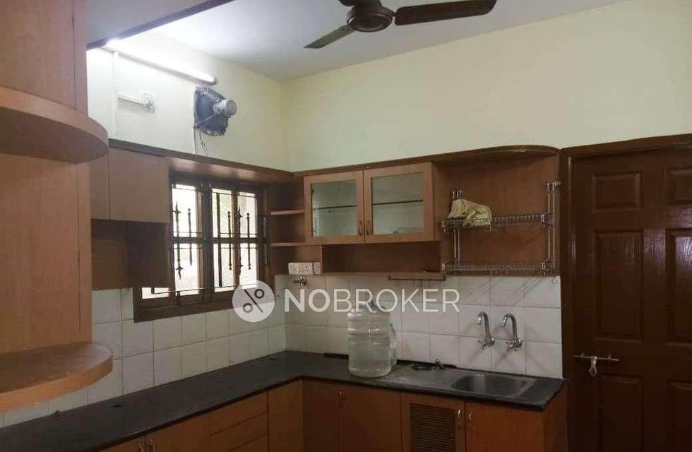 3 BHK Flat In Krsna Apartment For Sale  In Egmore