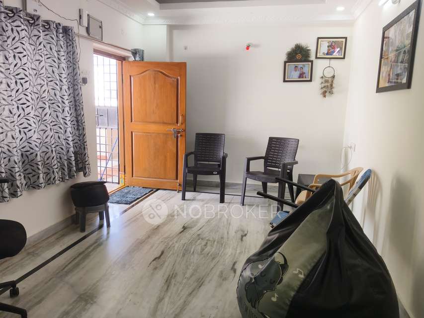 2 BHK Flat In Kalyanis Shiva Priya Residency For Sale  In Hafeezpet