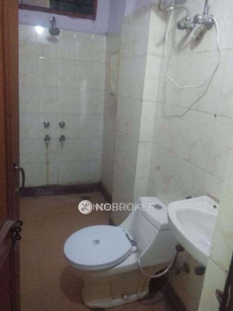 2 BHK Flat In Standalone Building  For Sale  In Malviya Nagar