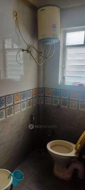 Shared Room for Male In 1 BHK  In Shivajinagar