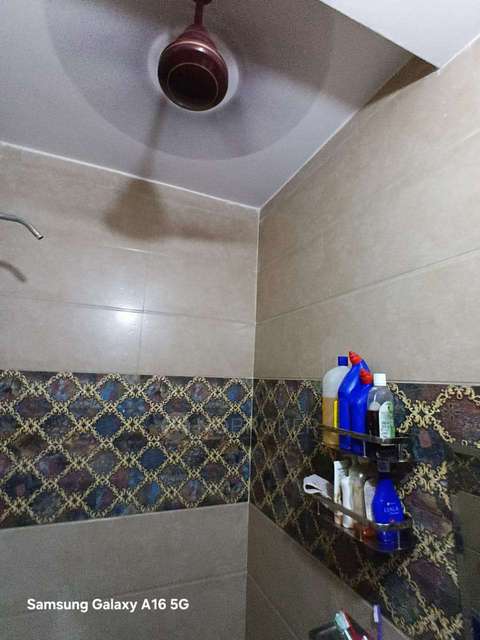 3 BHK Flat In Standalone Building  For Sale  In Rohini