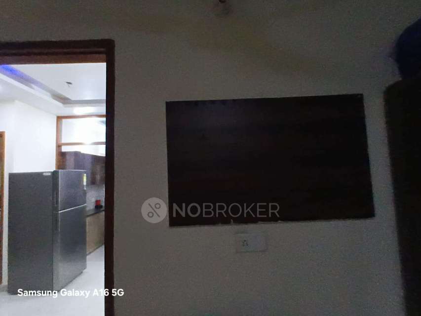 3 BHK Flat In Standalone Building  For Sale  In Rohini