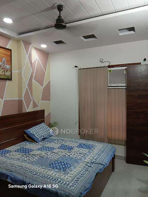3 BHK Flat In Standalone Building  For Sale  In Rohini