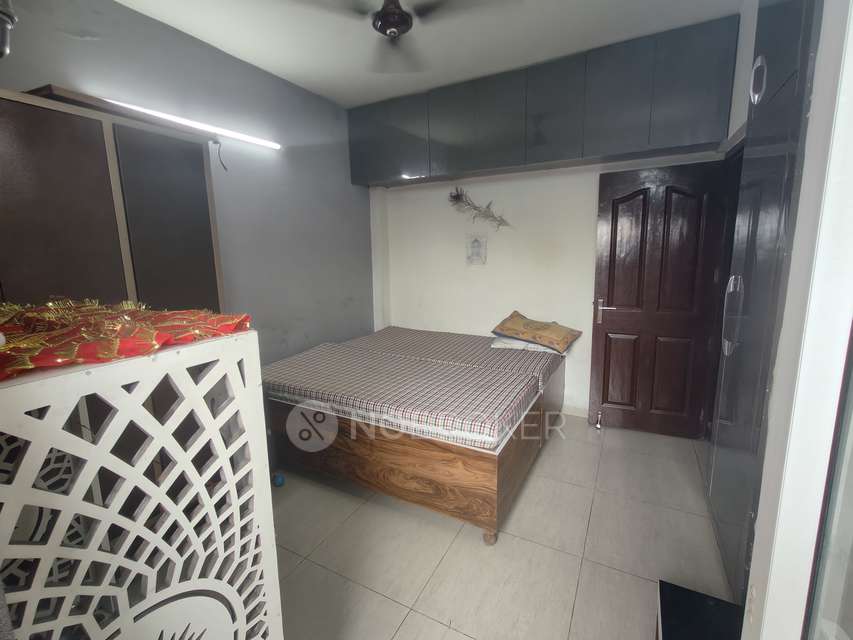 2 BHK Flat In Wave City Ghaziabad For Sale  In Nh-24