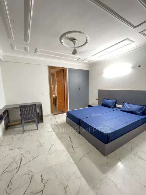 PG for Anyone in Sector 18 Noida