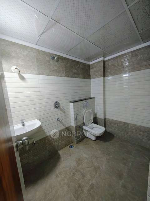 2 BHK Flat In Sashank Aadya Vidyaranyapura For Sale  In 4g3w+crc, Veersandra, Bengaluru, Karnataka 560097, India