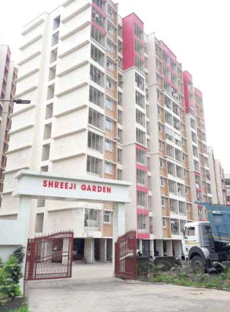1 BHK Flat In Shreeji Garden For Sale  In Kailash Nagar