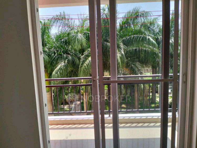 2 BHK Flat In Definer Kingdom Apartment for Rent  In Bommenahalli