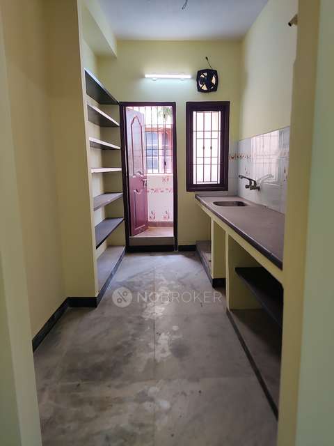 1 BHK Flat In Podhigai,sri Balaji Flats For Sale  In Triplicane