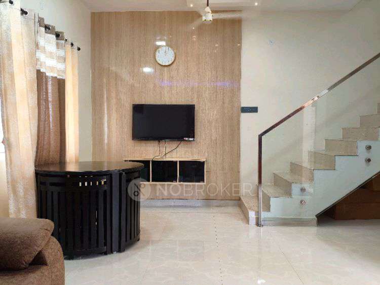 2 BHK House For Sale  In Madambakkam