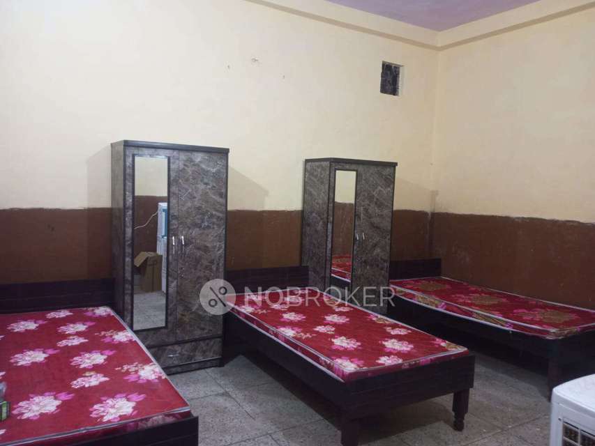 PG for Boys in Mayur Vihar 