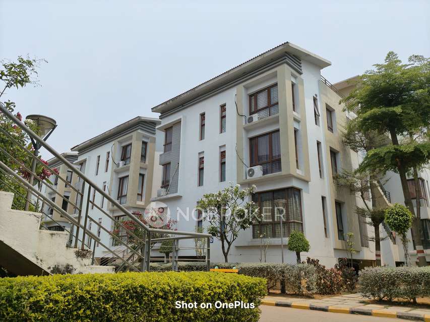 3 BHK Flat In Sunway Oposu  For Sale  In Miyapur