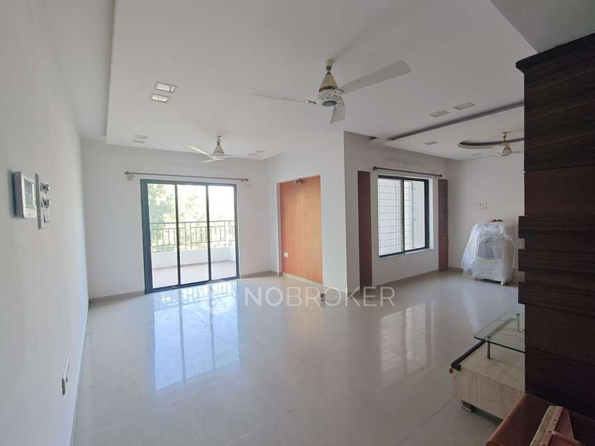 3 BHK Flat In Savannah 2 Co-operative Housing Society Limited for Rent  In Wagholi